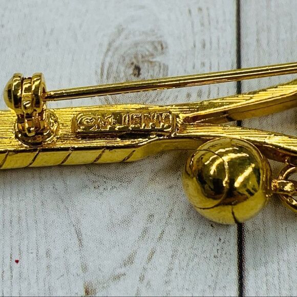 M Jent VTG Tennis Racket and Ball Brooch - Picture 3 of 3